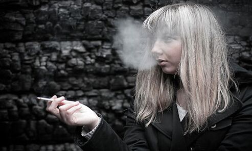 what does a smoker's wife dream about